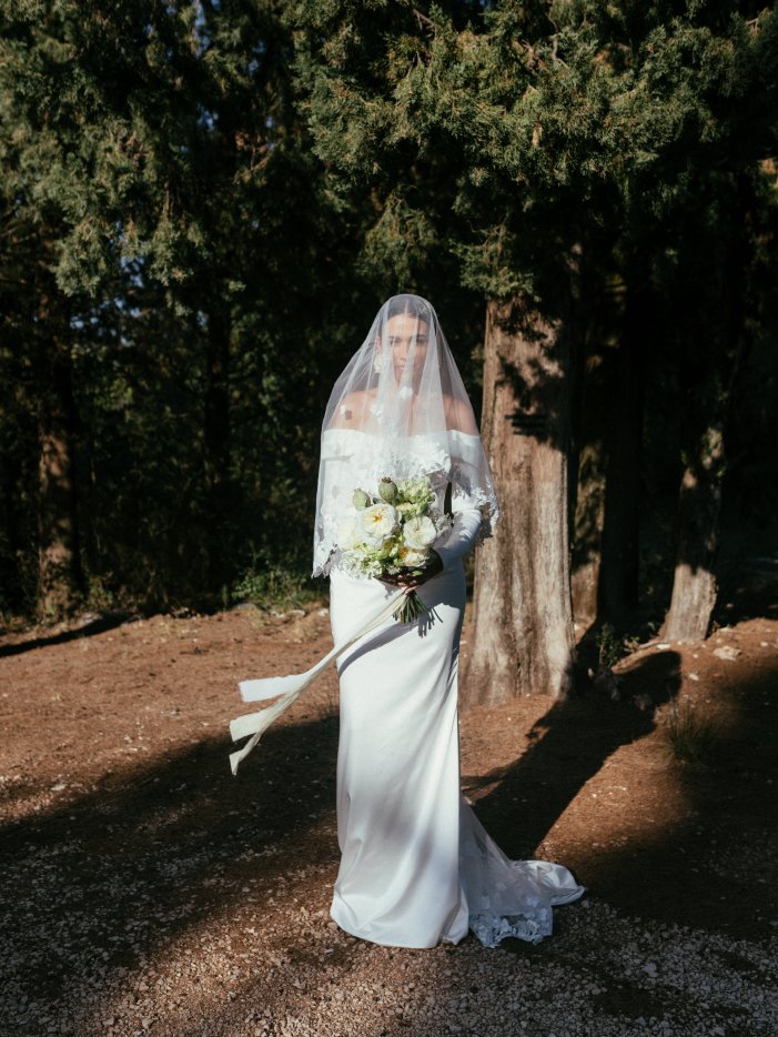 Brides