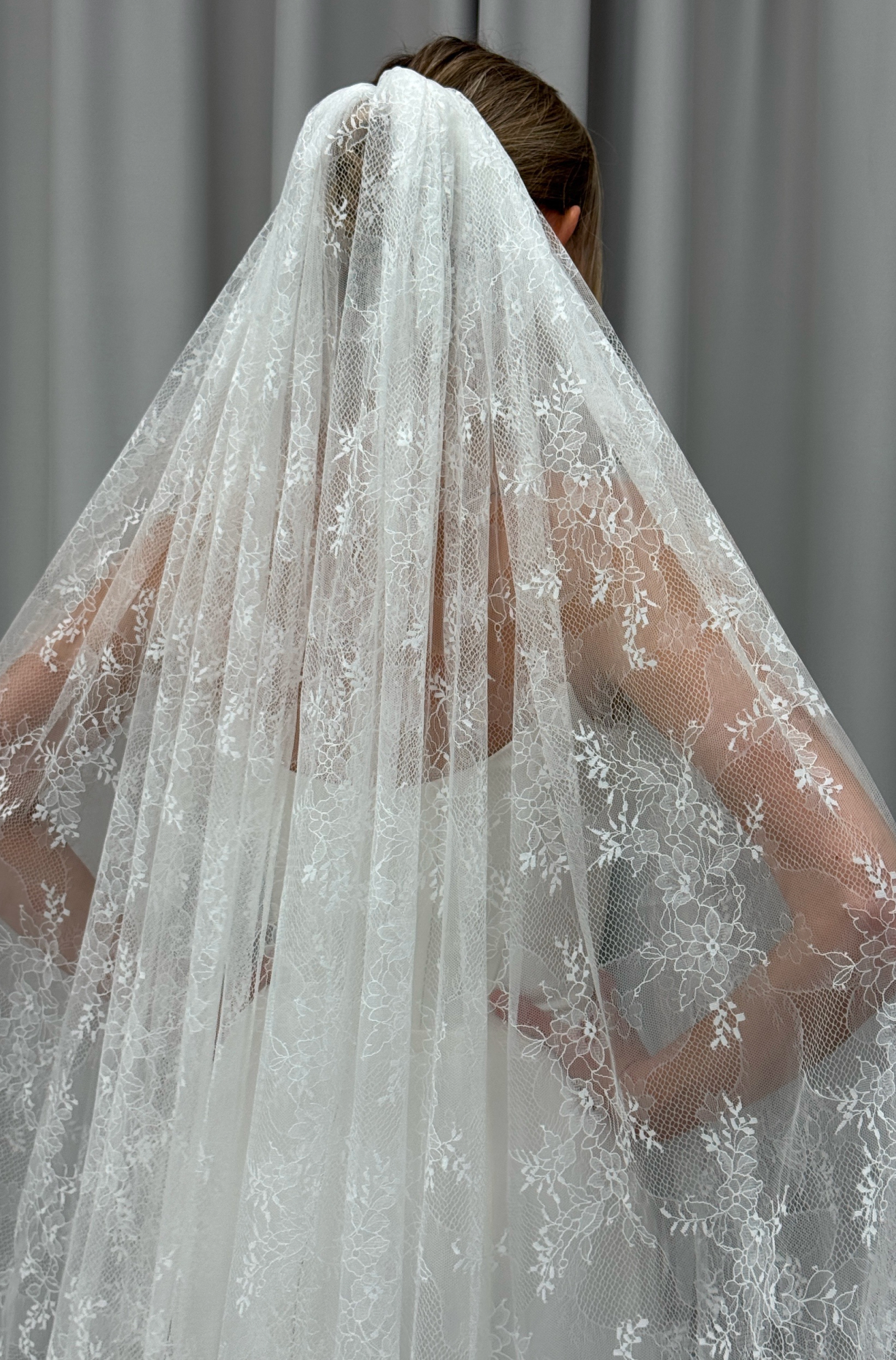 Demetria veil. Photo 2