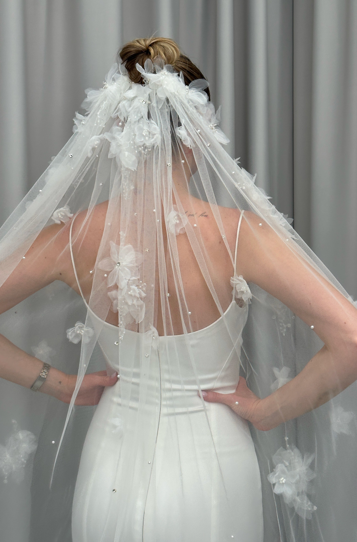 Harvest veil. Photo 2