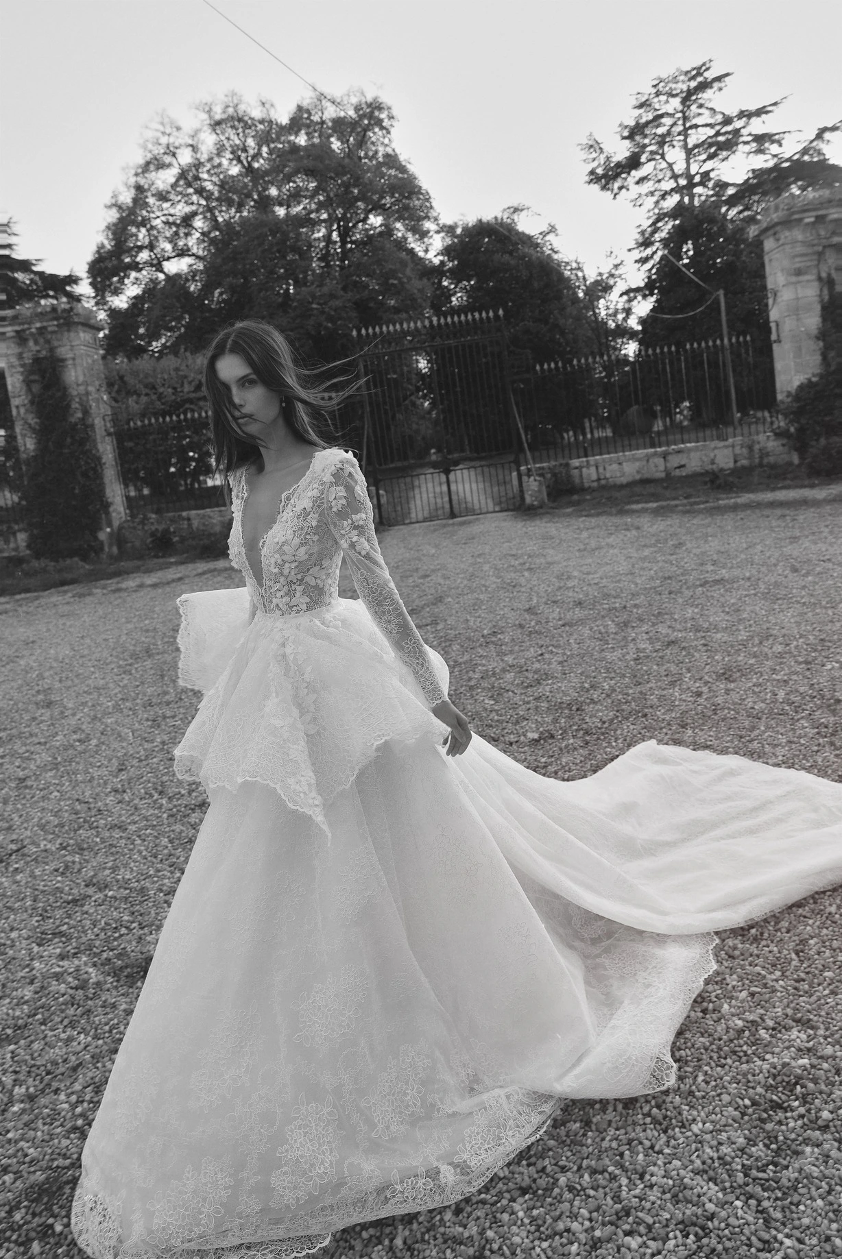 knee length dresses for ladies Sparkly Luxury Princess Ball Gown Wedding Dresses with Long Sleeve 672 –  Viniodress main image 0