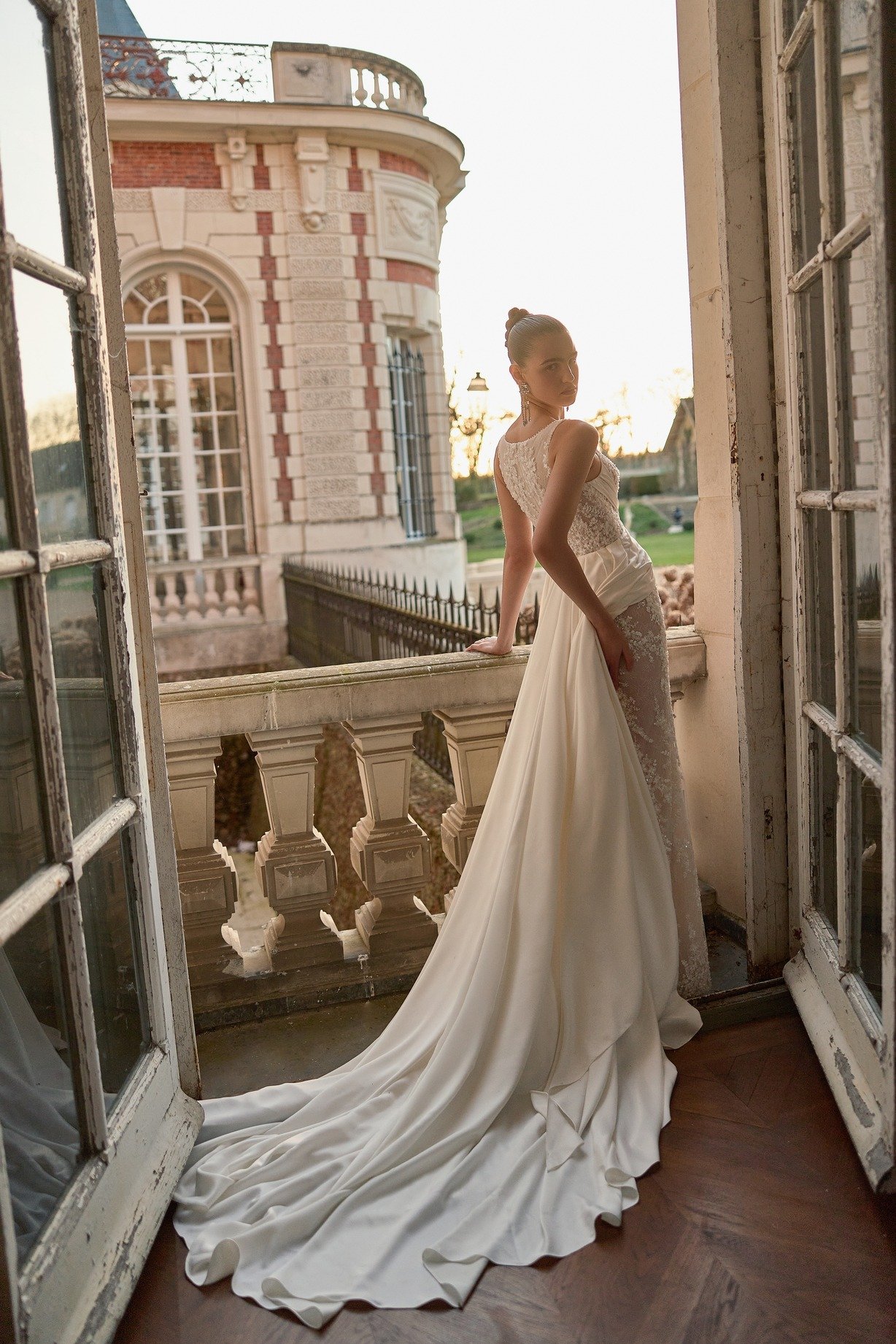 Reverie overskirt. Foto 3